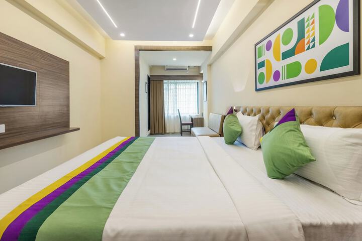 Room 20 of 38