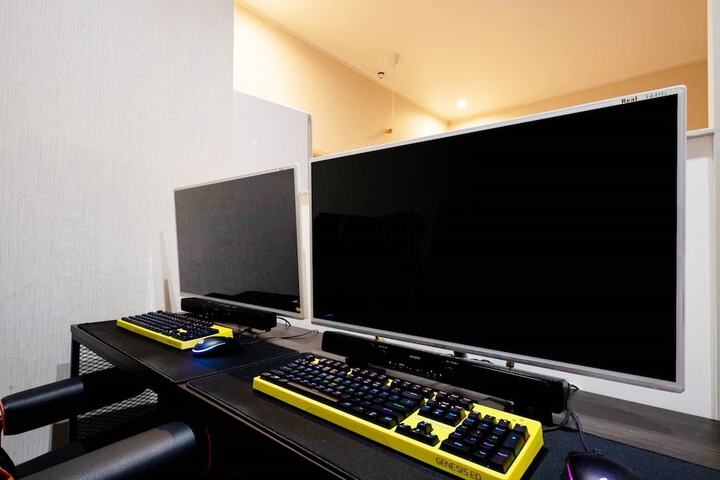 Room 20 of 28