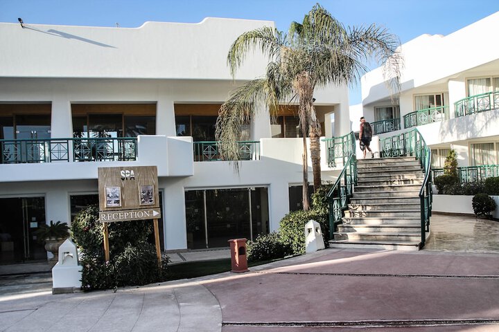 Hotel 221 of 249