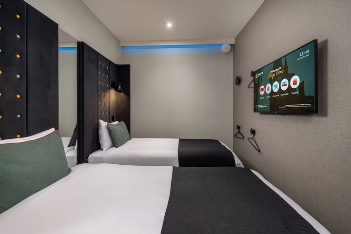 Room 35 of 55
