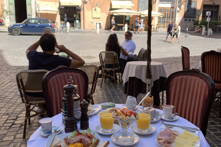 Breakfast/Coffee Service 219 of 238