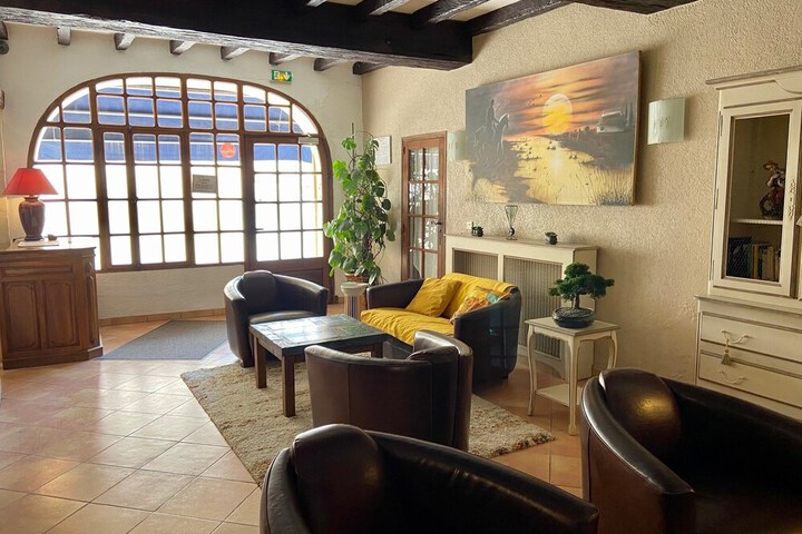 Hotel Interior 5 of 33