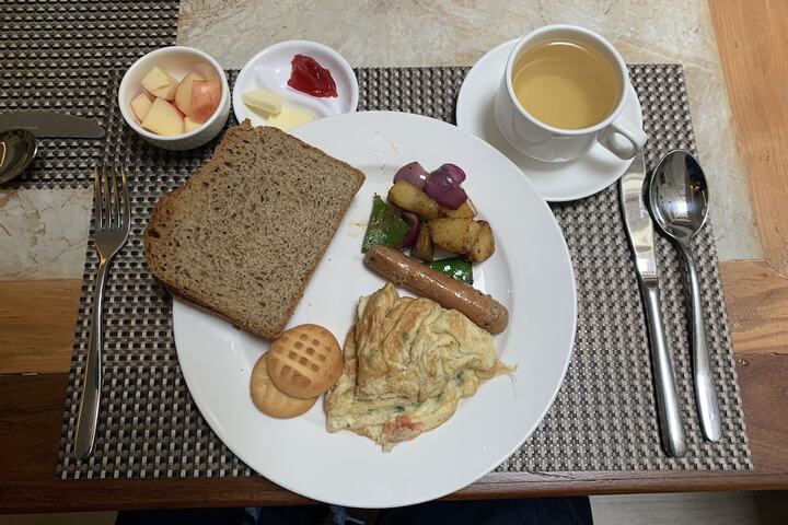 Breakfast/Coffee Service 79 of 100