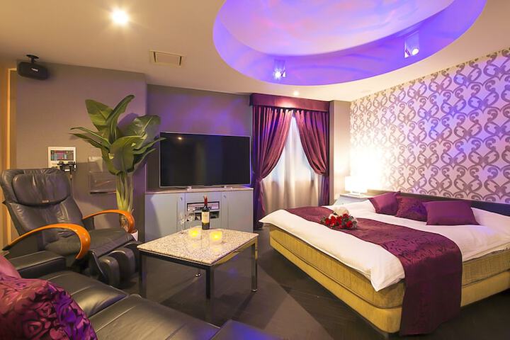 Room 21 of 41