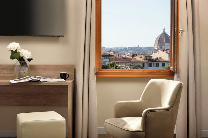 Essence Hotel