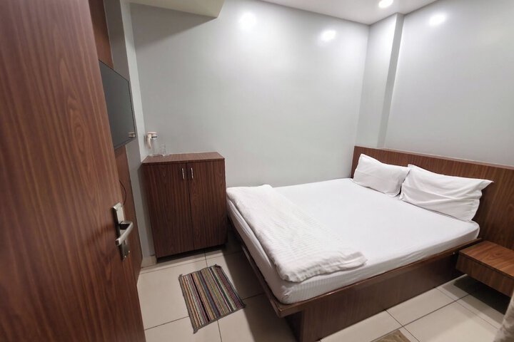 Room 26 of 59