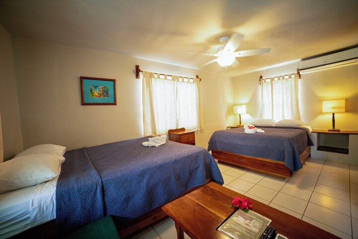 Room 7 of 116