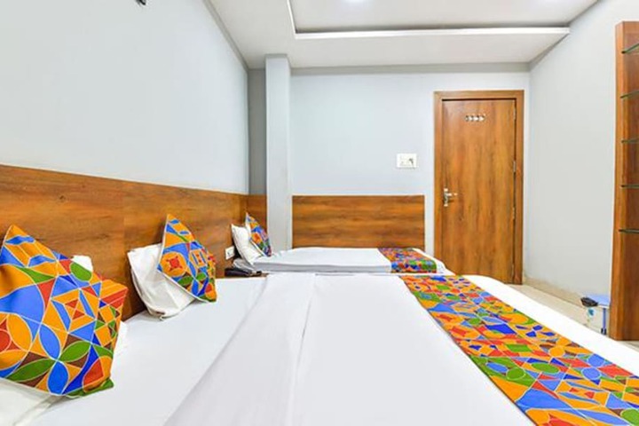 Room 21 of 43