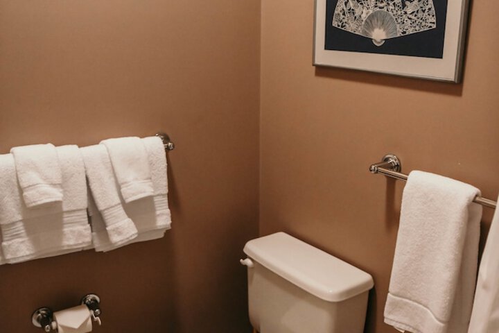 Room 46 of 67