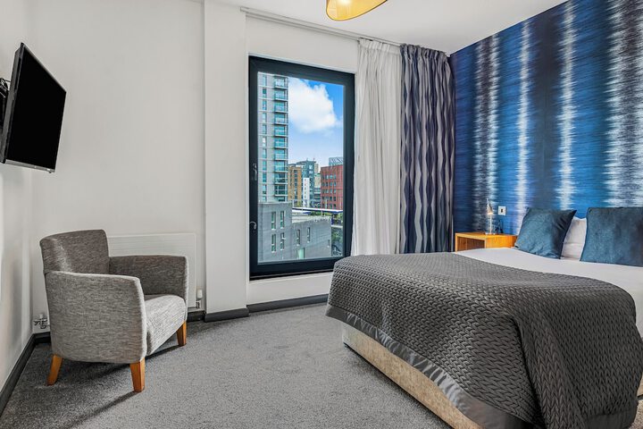 Room 46 of 106