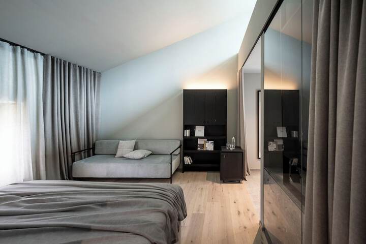 Room 30 of 88