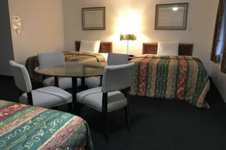 Room 16 of 52