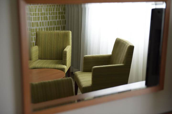Room 17 of 131