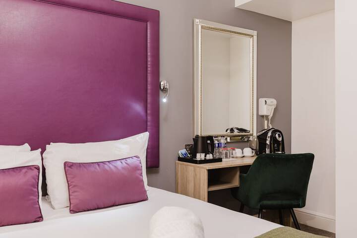 Room 29 of 165