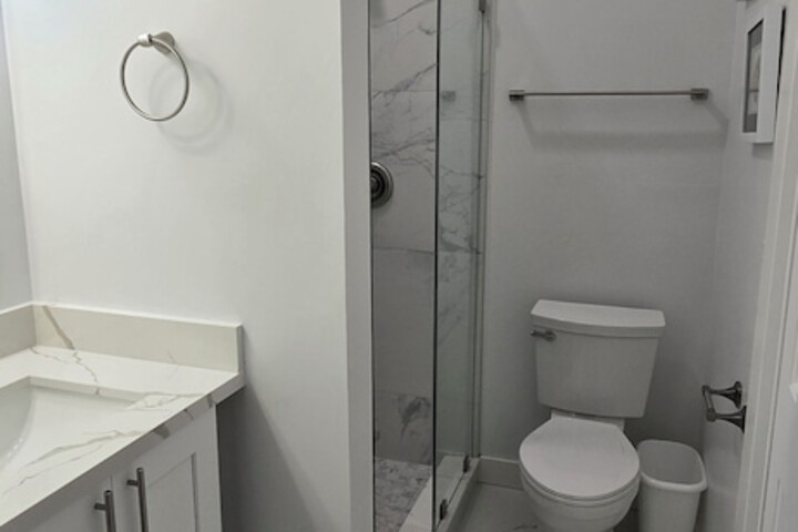 Room 71 of 211