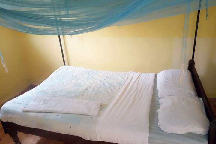 Room 16 of 41