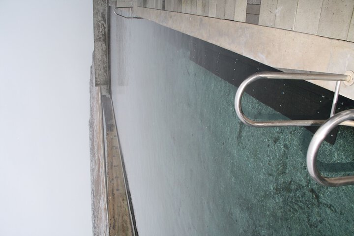 Pool 27 of 65
