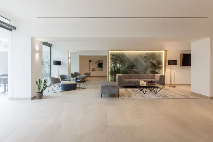 Lobby Photos