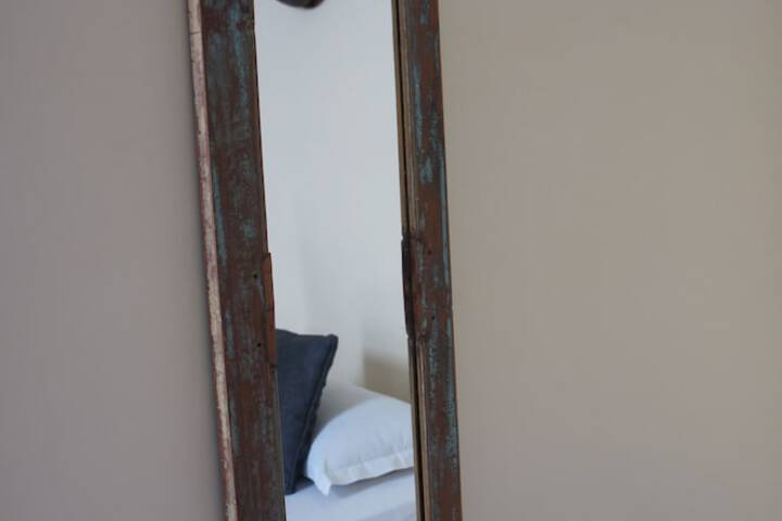 Room 4 of 59