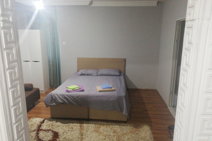 Room 15 of 19