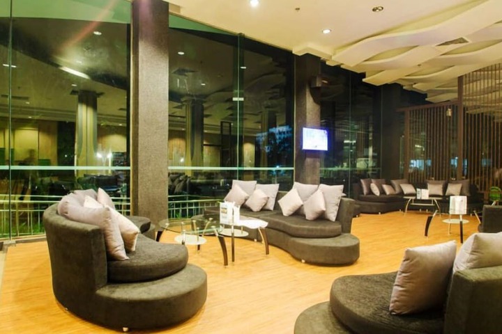 Hotel Interior 8 of 60