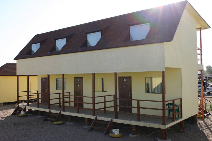 Room 7 of 26