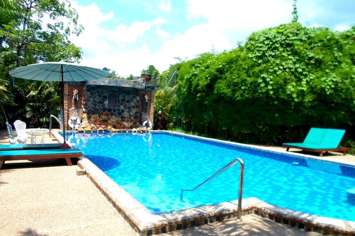 Hotel with Pool