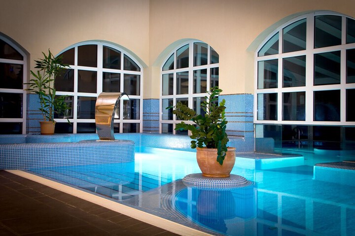 Pool 34 of 54