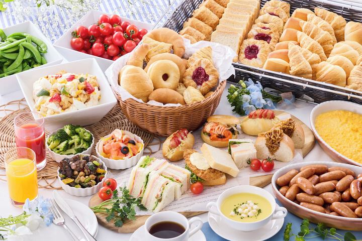 Dining Photos