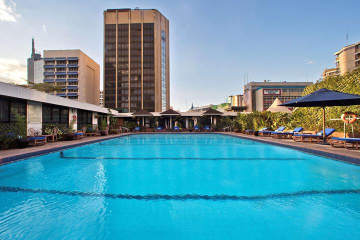 Pool 127 of 136