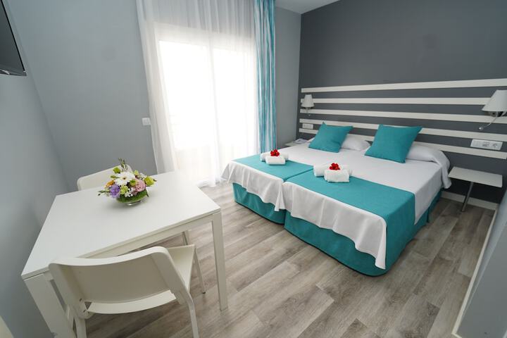 Room 5 of 26
