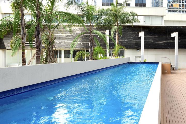 Hotel Pool
