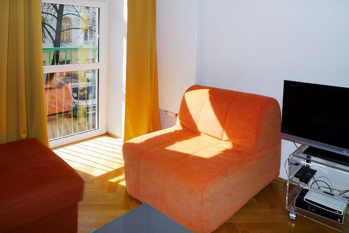 Room 4 of 30