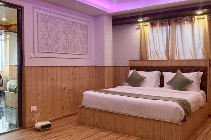 Room 34 of 50