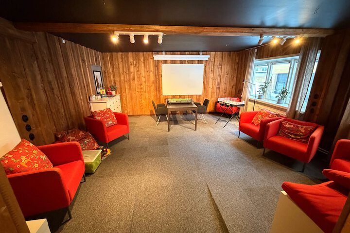 Room 16 of 29