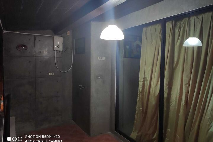 Room 81 of 127