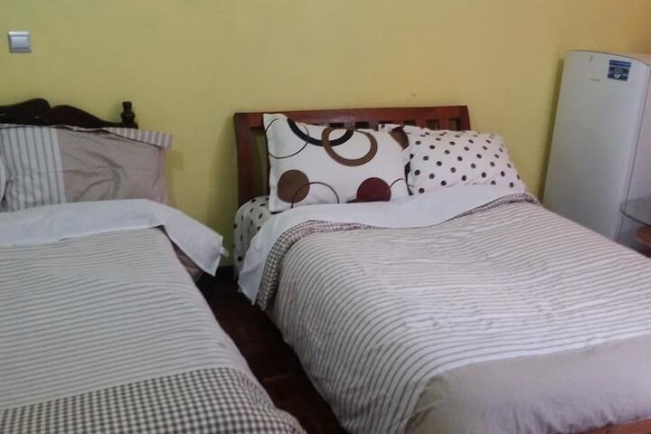 Room 9 of 15