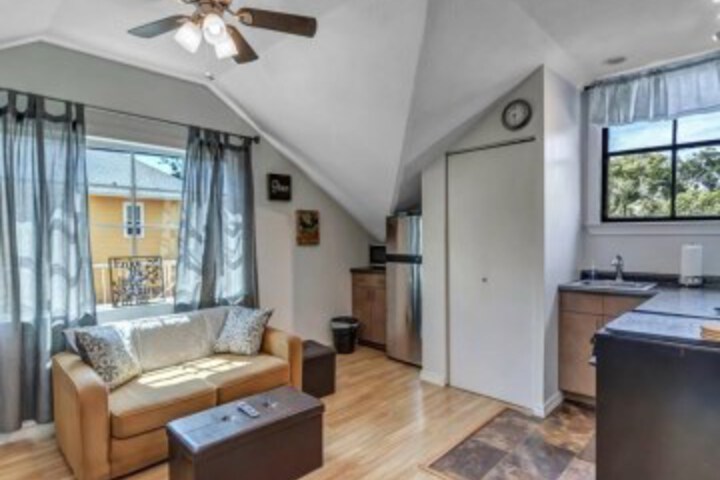 Comfy studio - stylish yet budget friendly! in Jacksonville, FL
