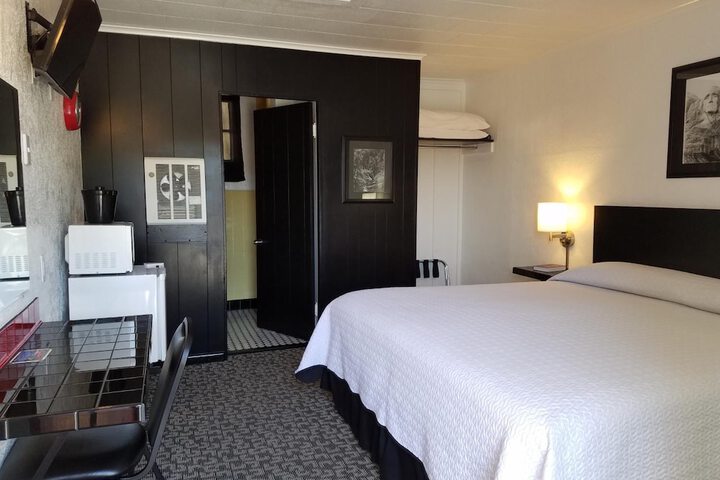 Room 17 of 55