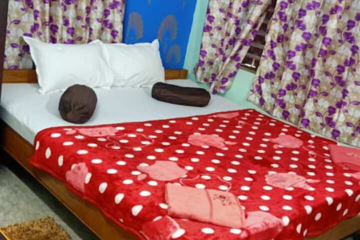 Room 8 of 23