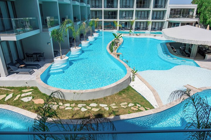 Hotel 115 of 130
