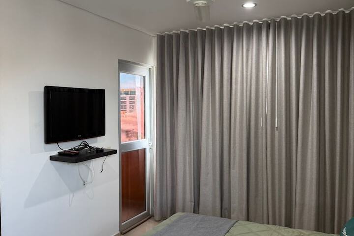 Room 4 of 26