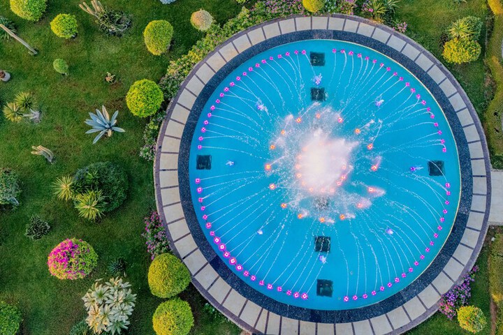 Pool 48 of 189