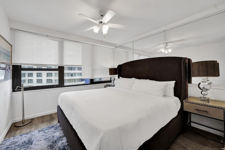 Room 418 of 723