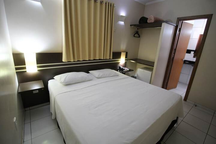 Room 69 of 183