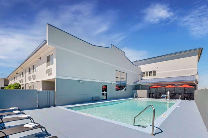 Outdoor pool