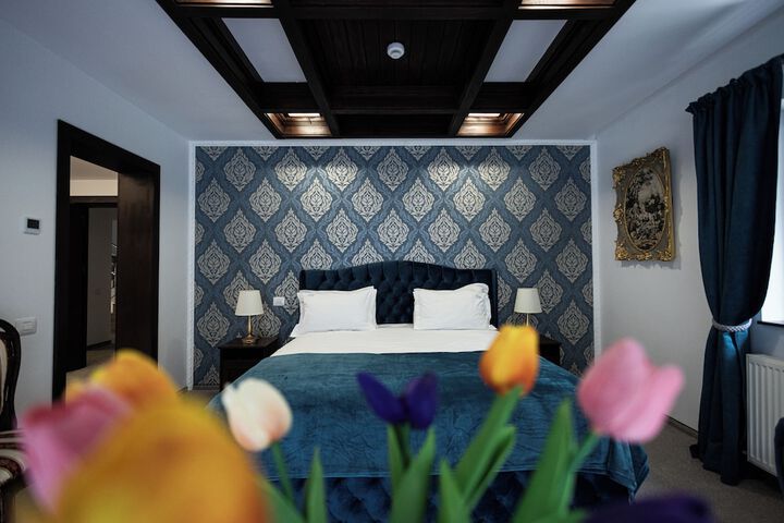 Room 21 of 70