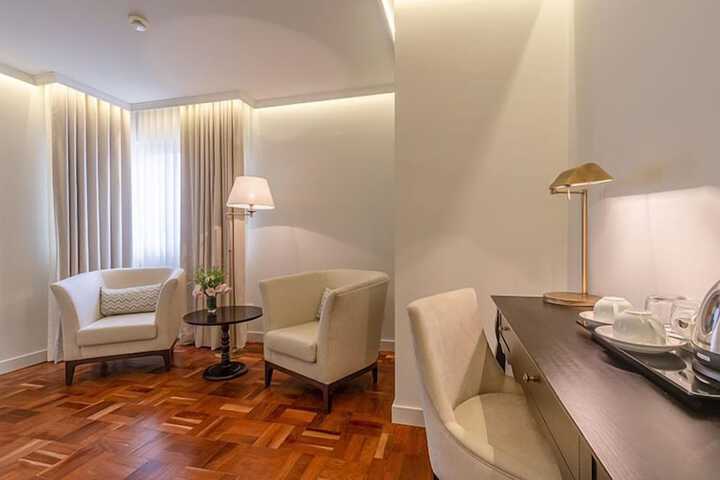 Room 14 of 67