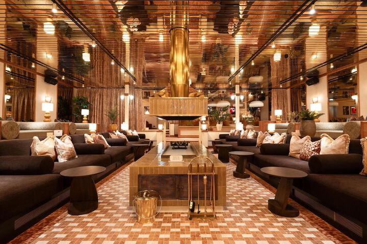 Hotel Lobby
