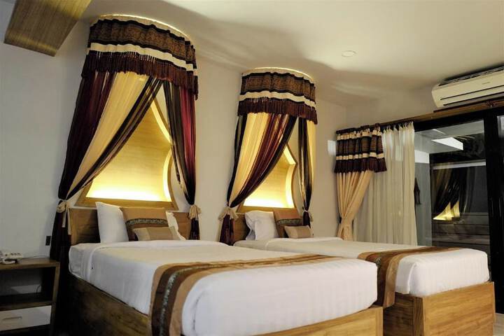 Room 34 of 54